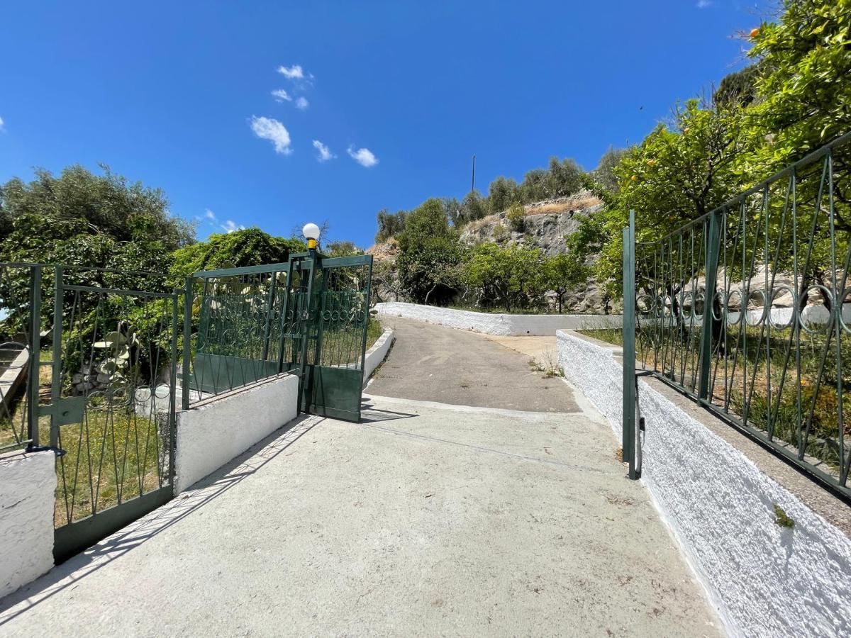 Villetta - Qui Dove Il Mare Luccica - Affitti Brevi Italia Monte SantʼAngelo Екстериор снимка