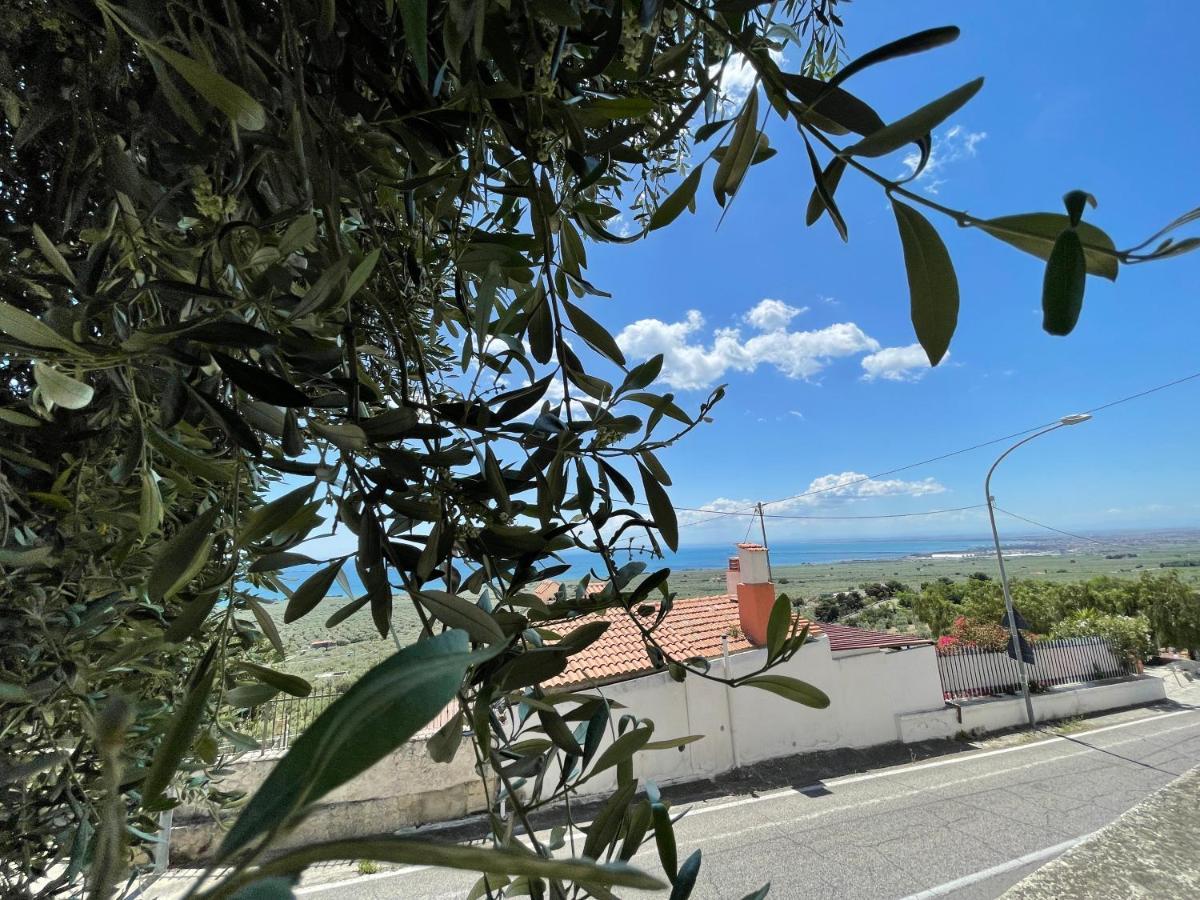Villetta - Qui Dove Il Mare Luccica - Affitti Brevi Italia Monte SantʼAngelo Екстериор снимка